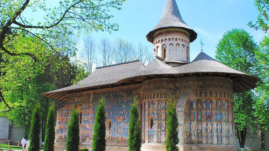 Manastiri din Romania pe care sa le vizitezi cel putin o data in viata - FOTO