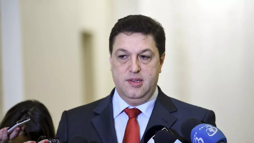 Şerban Nicolae cere Guvernului să renunţe la angajarea răspunderii pe justiţie