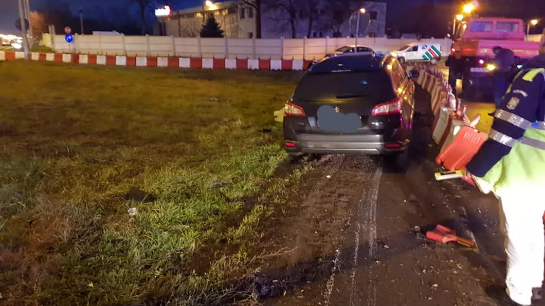 Accident rutier la intrarea în Iași. Au fost implicate două mașini - FOTO
