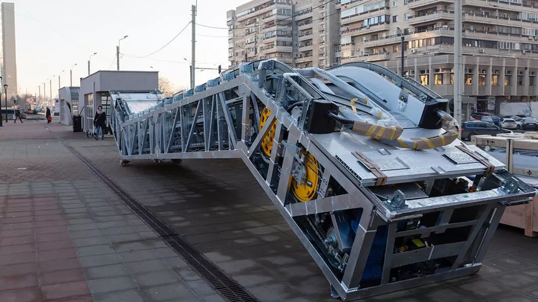 Pasajul de la Hala Centrală va avea scări rulante noi - FOTO