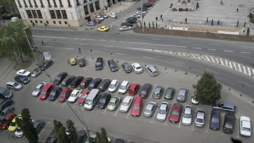 Surpriză pentru conducătorii auto din Iași. Tarife mai mari pentru parcările din Centru. Șoferii vor fi arși la buzunare