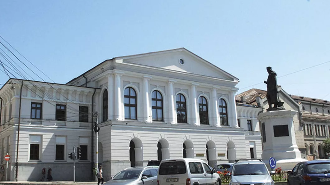 Alegeri importante la Universitatea Naţională de Arte George Enescu Cine sunt cei doi candidaţi la cea mai înaltă poziţie universitară
