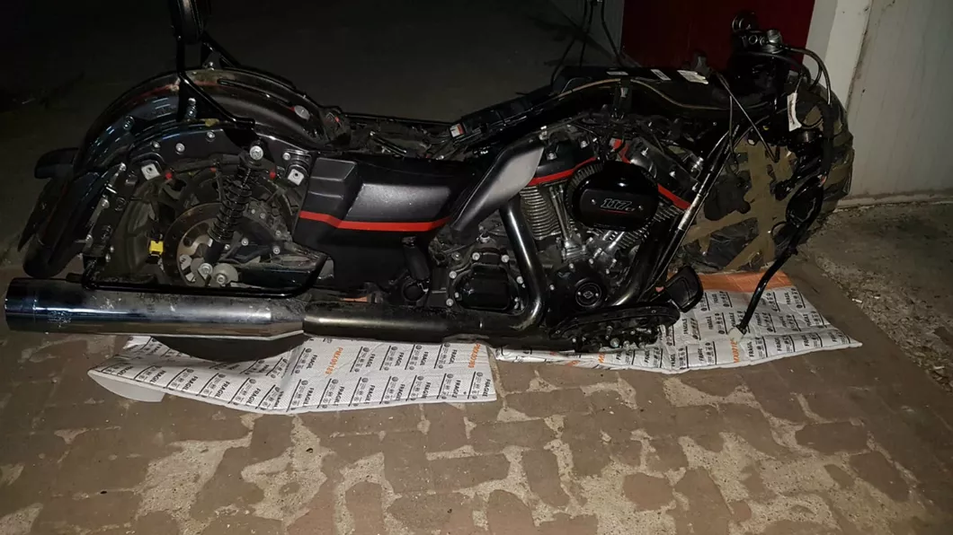 Motocicletă Harley furată din Italia depistată la PTF Stânca