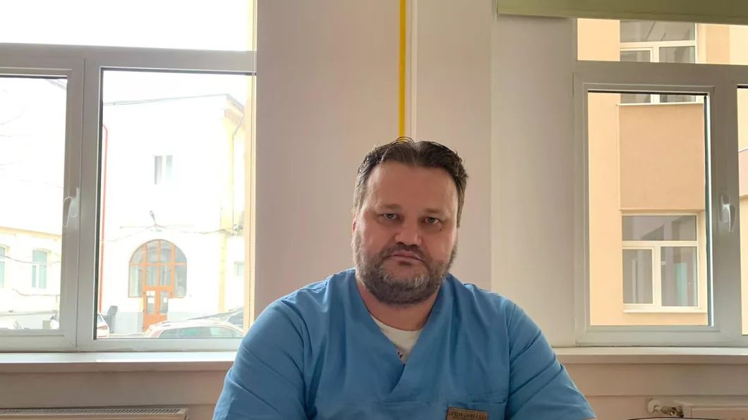 Incredibil Cum își ascund elevele din liceele din Iași sarcinile Ajung la spital în travaliu și imploră medicii să nu spună părinților Vor să mascheze totul și să plece