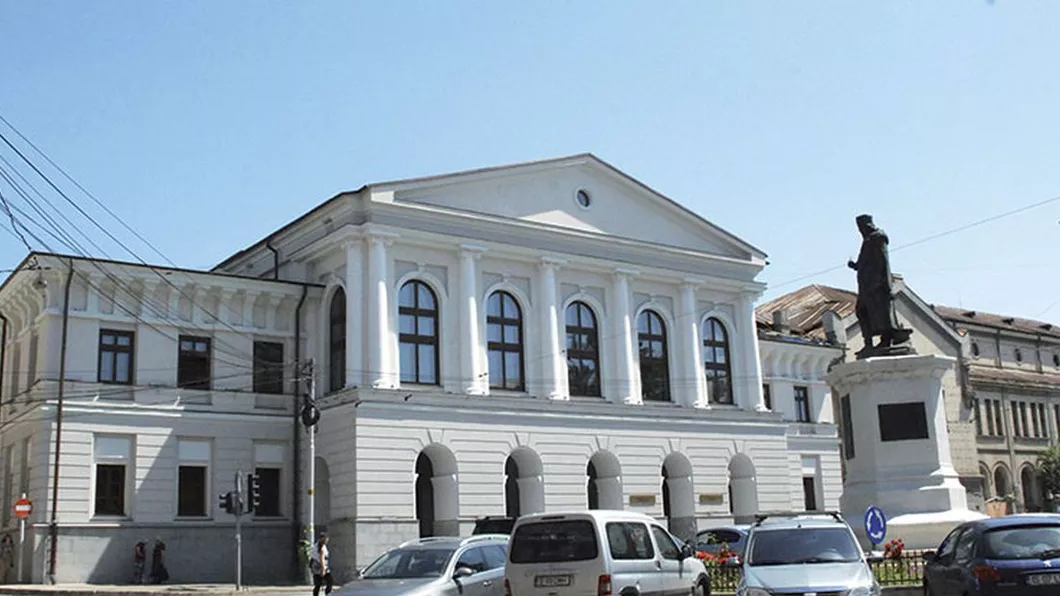 Astăzi va fi ales noul rector al Universității Naționale de Arte George Enescu Iași Sunt doi candidați