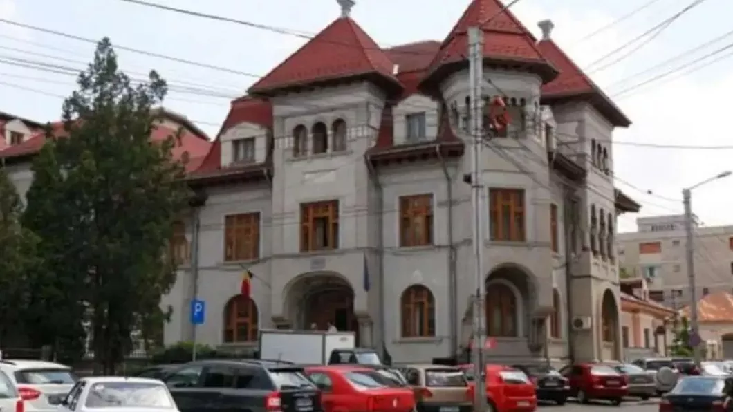 Un dosar de soluționat la trei zile pentru procurorii ieșeni Parchetul de pe lângă Tribunal pe locul 5 la nivel național Zeci de persoane propuse pentru arestare preventivă