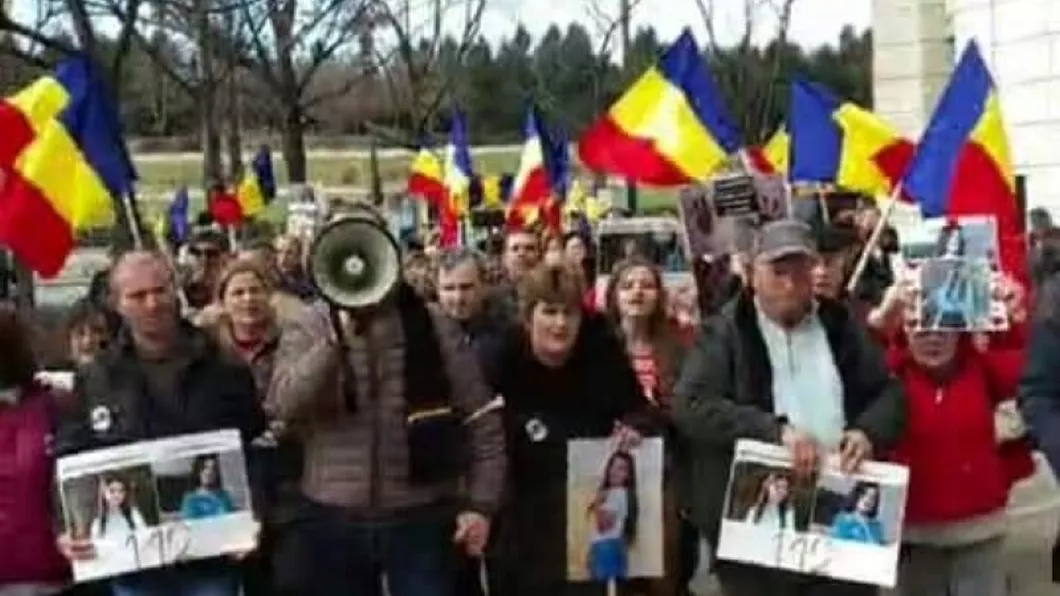 Protest la Caracal pentru Luiza și Alexandra Drumul spre casa lui Dincă a fost numit Drumul Iadului