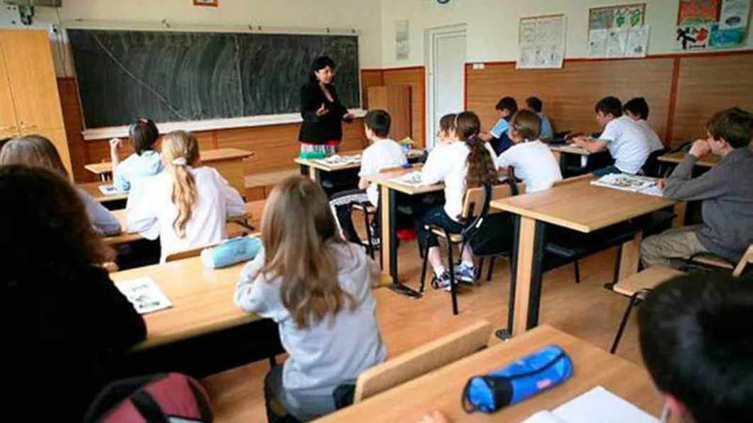 Noile programe de examen valabile începând cu generația aflată acum în clasa a VII-a au fost publicate în Monitorul Oficial