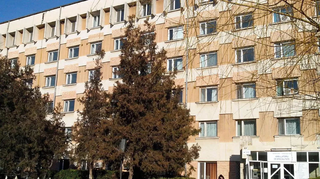 Două cadre medicale confirmate cu coronavirus la Spitalul Militar Foșcani. Clădirea închisă pentru 48 de ore