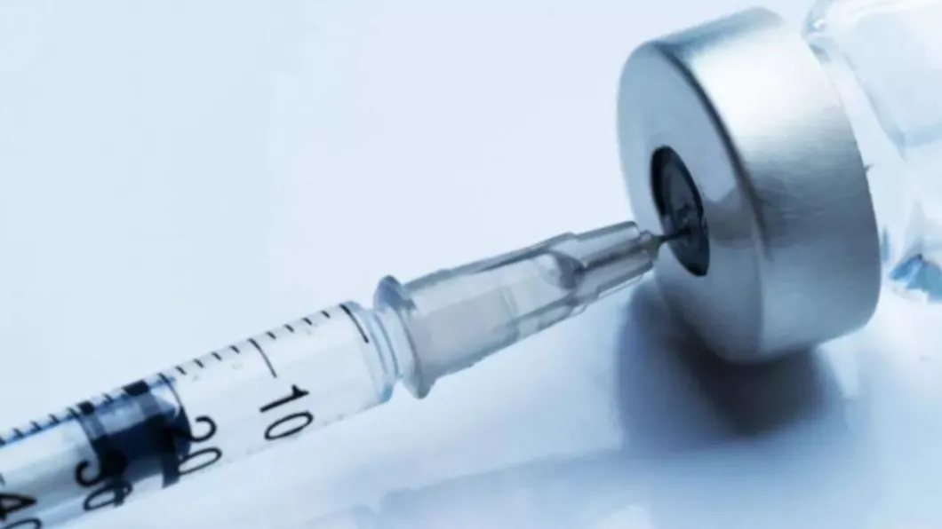 Primul vaccin contra coronavirusului ar putea fi aprobat de UE