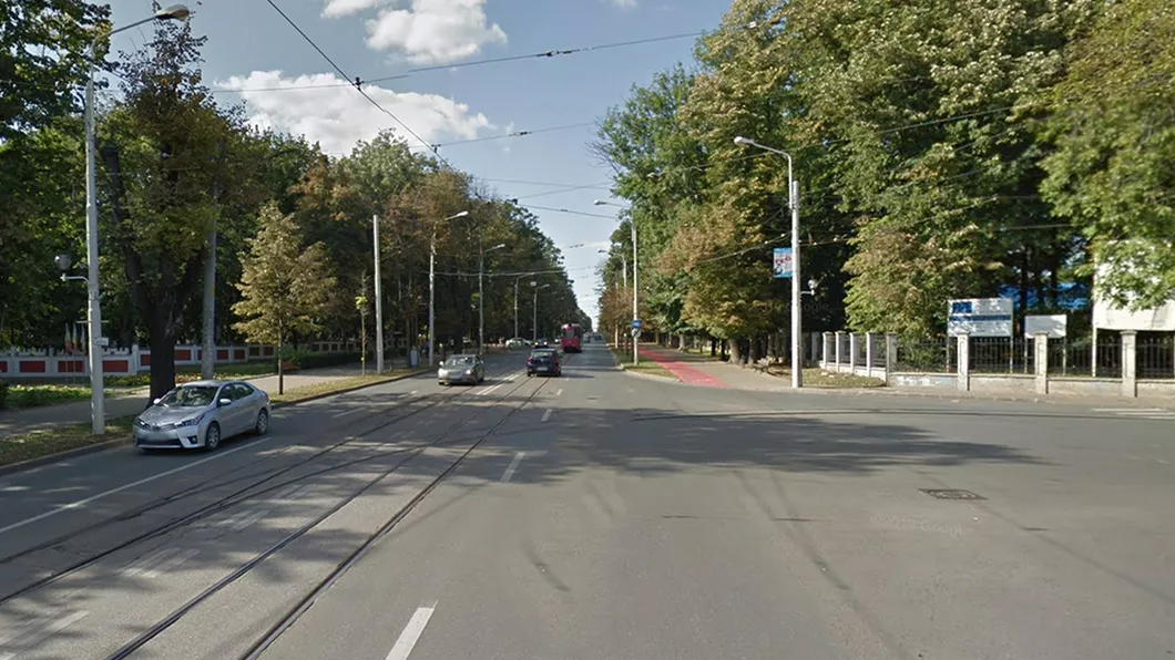 Schimbare mare de trafic în municipiu. Primăria Iași montează un semafor într-o intersecție circulată din Copou
