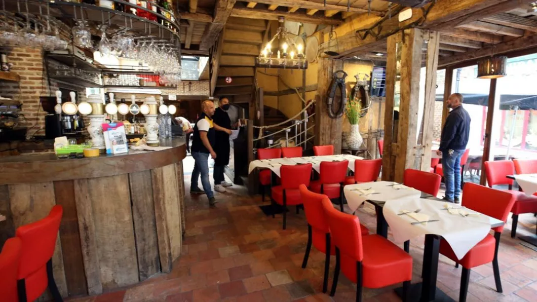 Patronii de restaurant amenințați de faliment Au datorii de zeci de mii de euro