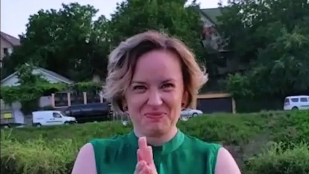 Cosette Chichirău se dezinfectează pe TikTok Useriștii s-au făcut de râs într-un videoclip ce a devenit viral - VIDEO