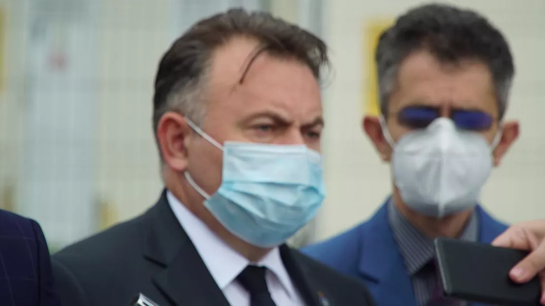 Ministrul Nelu Tătaru despre infecția cu COVID-19 Poate prezenta simptome de la prima până la a zecea zi de infectare