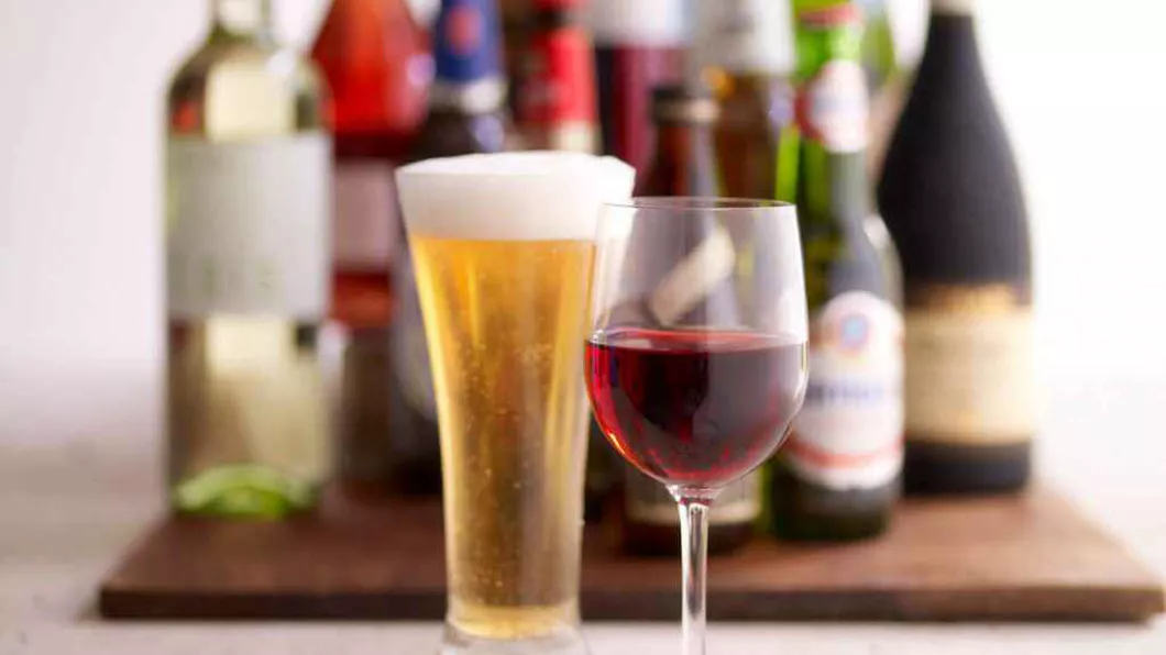Alcoolul protejeaza sănătatea cognitiva