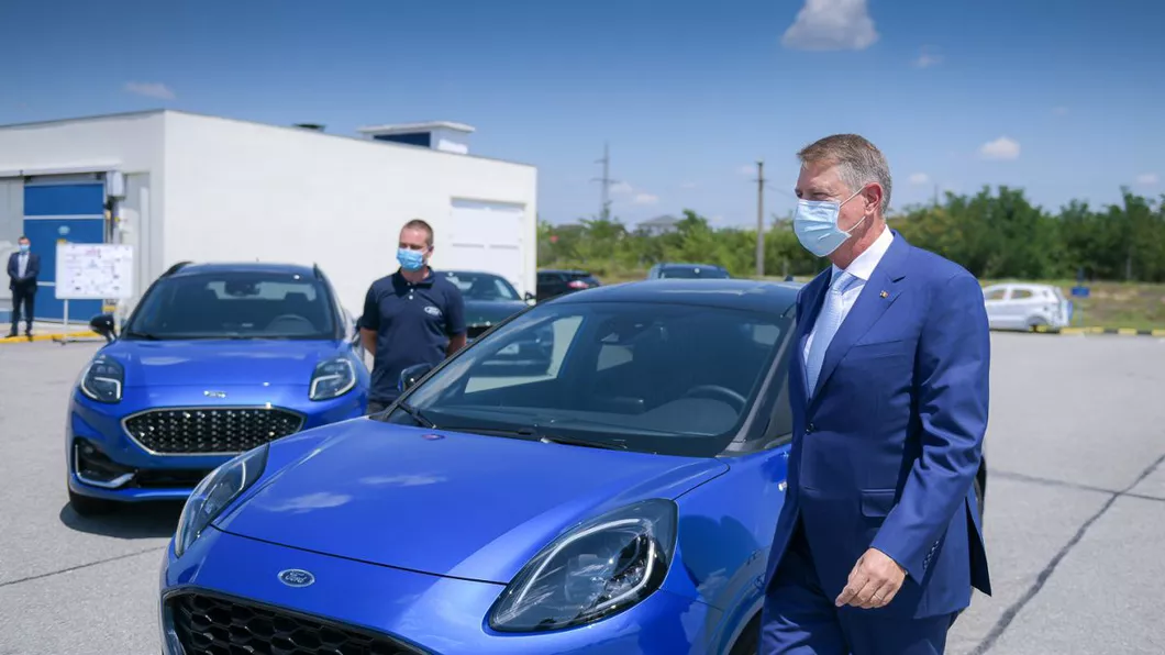 Angajat Ford diagnosticat cu COVID-19 Ieri Klaus Iohannis a vizitat uzina din Craiova