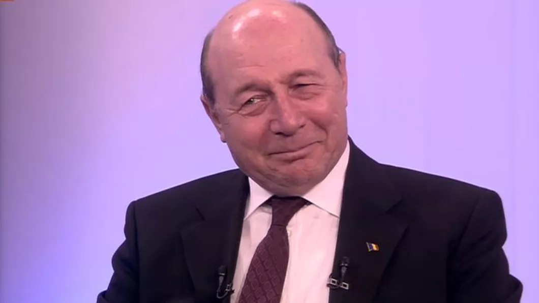 Traian Băsescu ia în calcul o candidatură la Primăria Capitalei PMP va trebui să își apere șansele