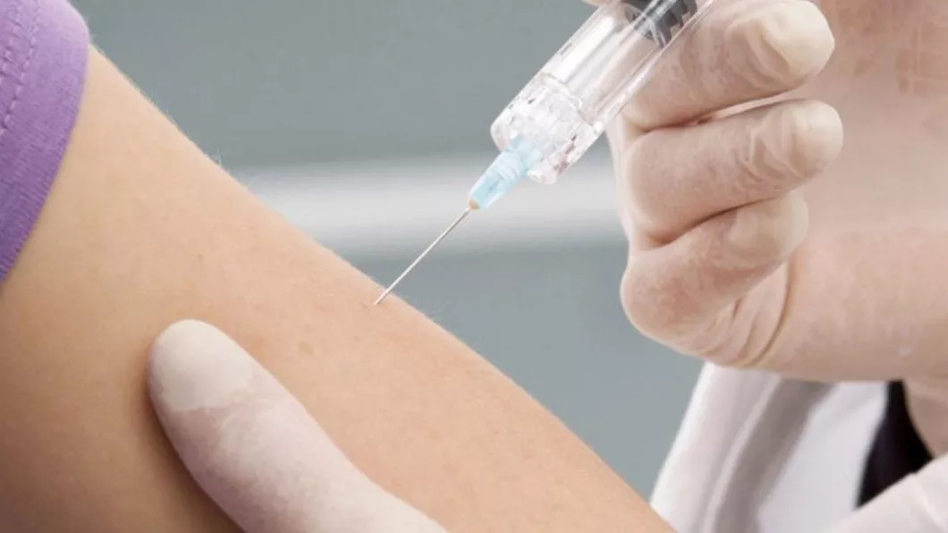 Vaccinurile împotriva gripei și pneumoniei legate de un risc mai mic de Alzheimer