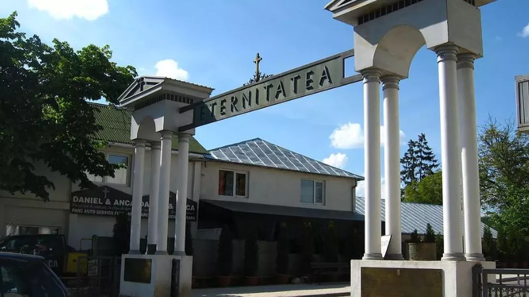 Cimitirul Eternitatea a devenit oficial muzeu în aer liber. Circuit pentru turiști printre mormintele marilor personalități ieșene