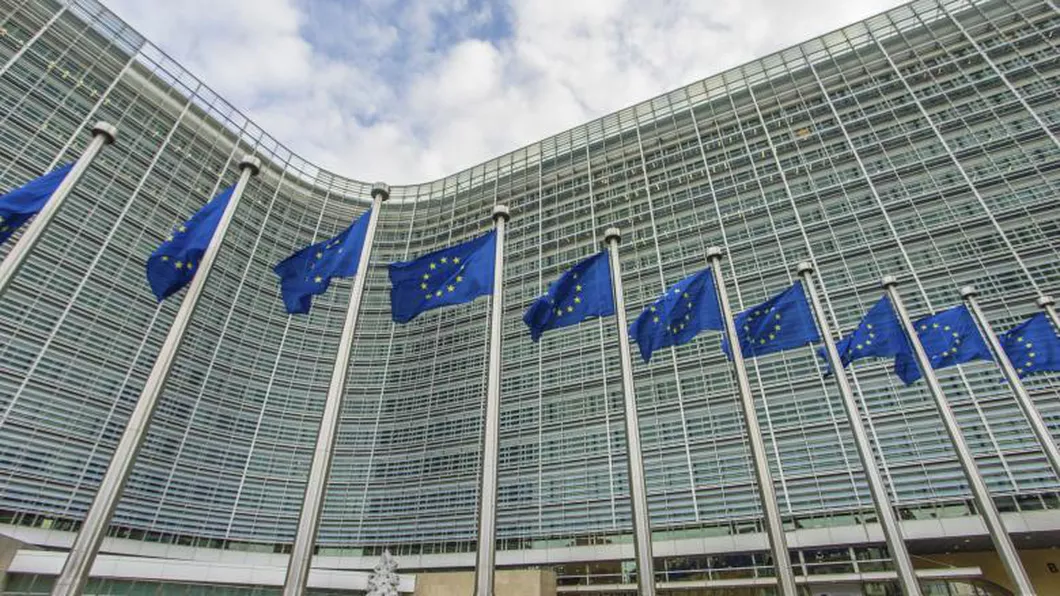 Comisia Europeană recomandă ca Ucraina Republica Moldova și Georgia să fie desemnate state candidate