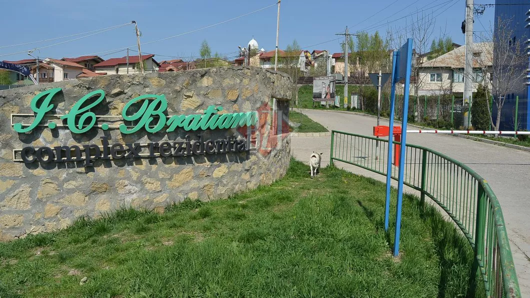Proprietarii vilelor din zona rezidențială I.C. Brătianu sunt chemați în instanță de Globocon administratorul cartierului construit de Relu Fenechiu în Bucium