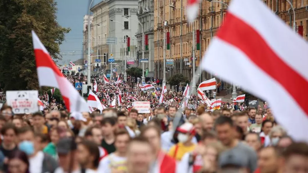 Proteste violente în Belarus. Poliţia a arestat zeci de persoane