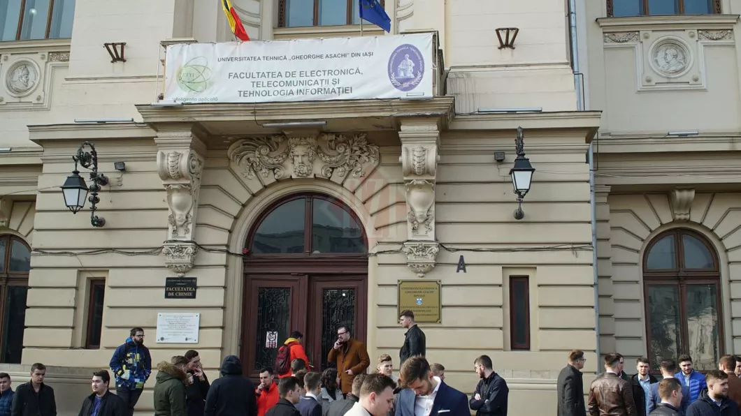 Performanța este răsplătită la UAIC din Iași Cei mai buni studenți pot obține Bursa Sfântul Dumitru