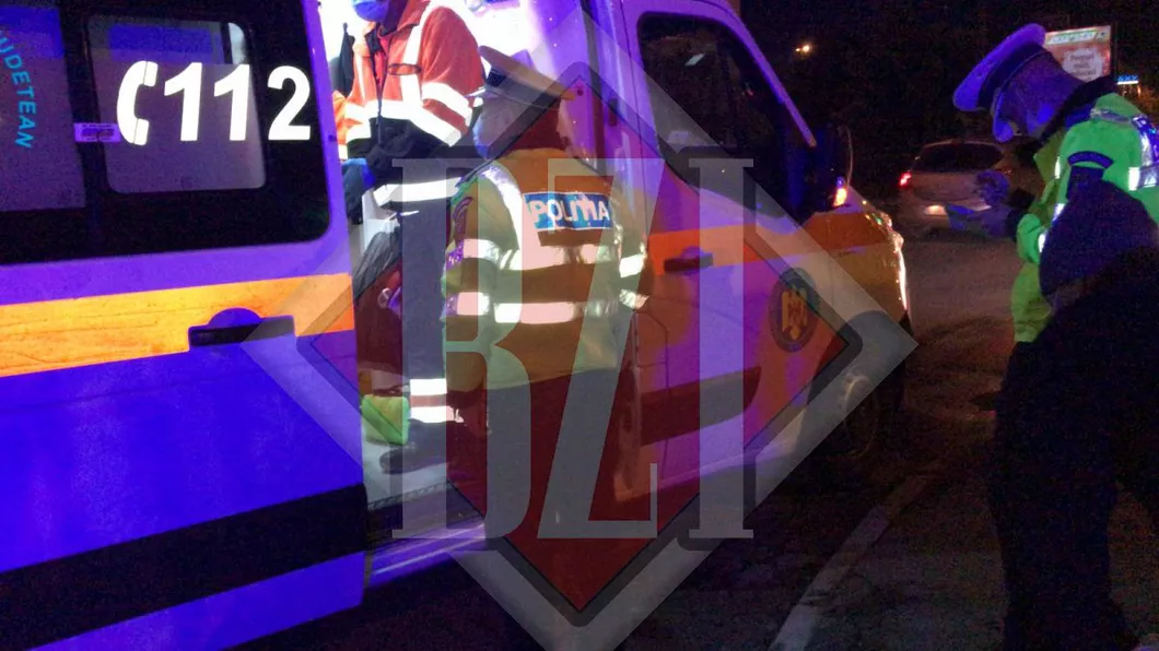 Accident rutier în Iași. Un tânăr a fost accidentat pe trecerea pentru pietoni - Exclusiv Galerie Foto