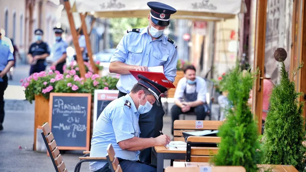 Amenzi noi pentru nerespectarea măsurilor în lupta cu COVID-19. Polițiștii au împărțit sute de sancțiuni contravenționale