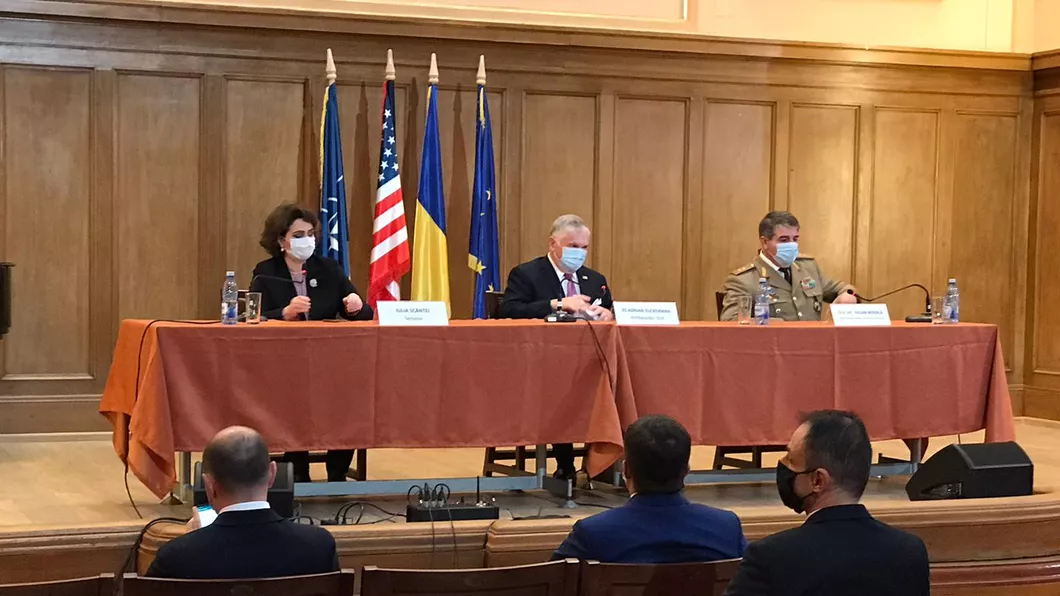 Ambasadorul Adrian Zuckerman prezent la Biblioteca Central Universitară din Iași. Se discută despre întărirea relațiilor dintre Iași și SUA - LIVE VIDEO GALERIE FOTO