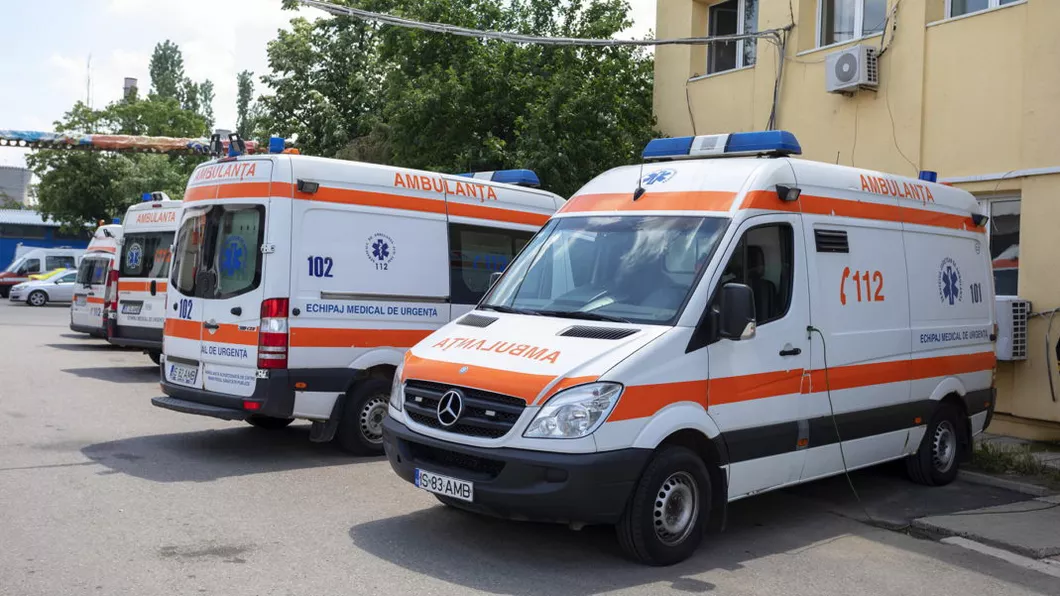 450 de intervenţii zilnice la Ambulanţa Iaşi