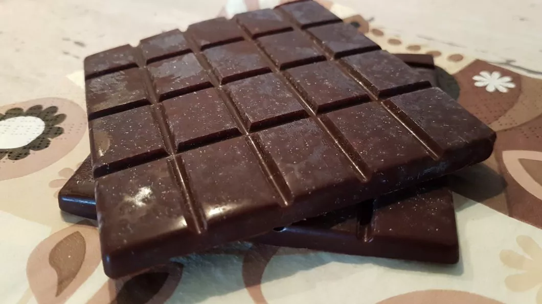 12 motive de a mânca ciocolată de Crăciun