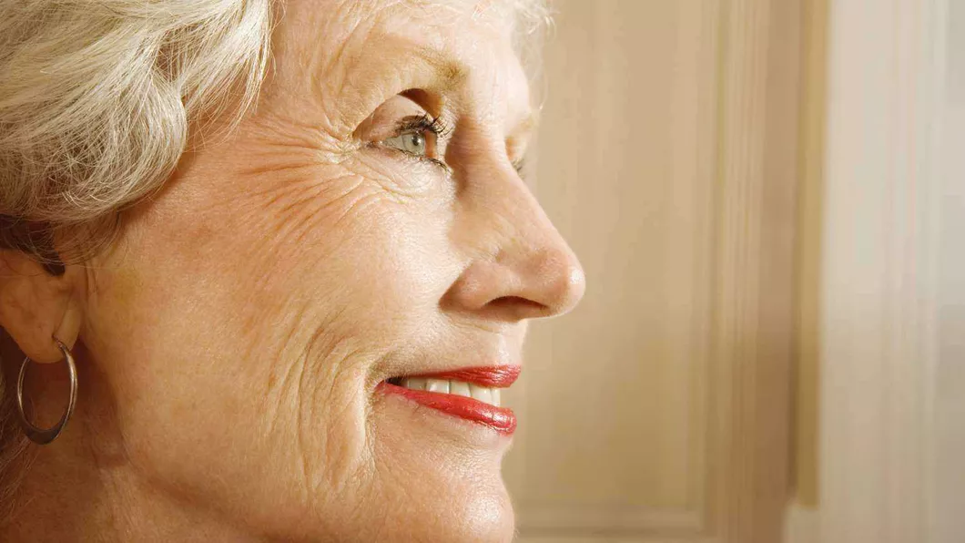 Numărul nașterilor influențează modul în care o femeie îmbătrânește