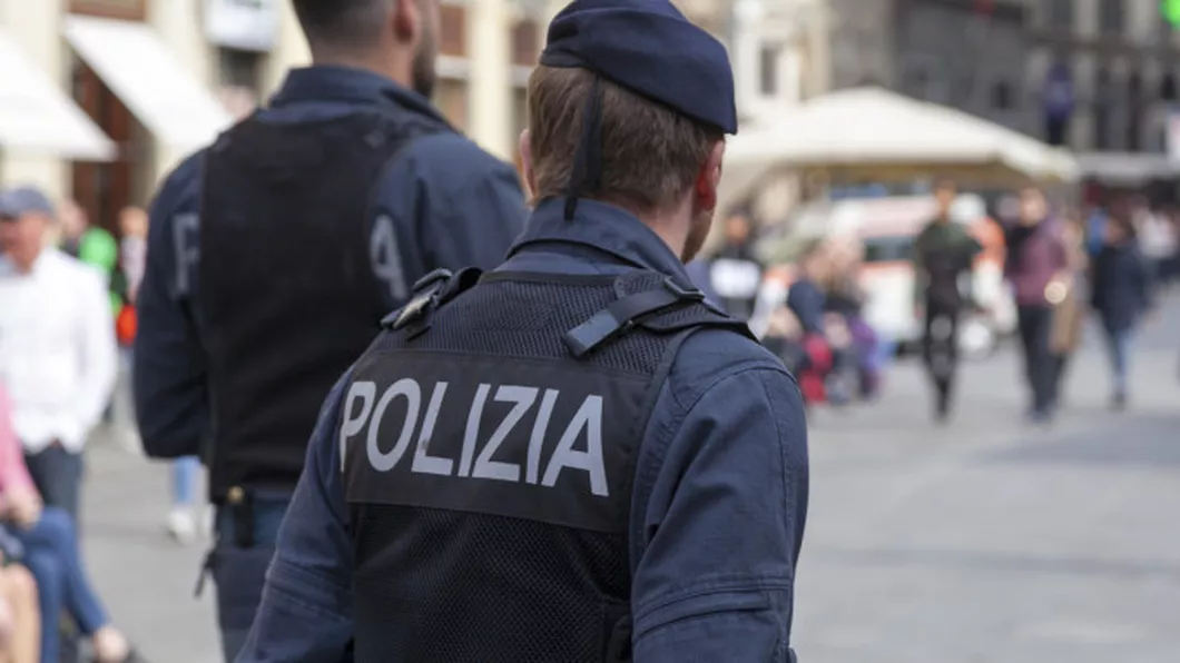 Pensionară din Italia lăsată fără economiile de o viață de un escroc român. Ce tactică a folosit bărbatul