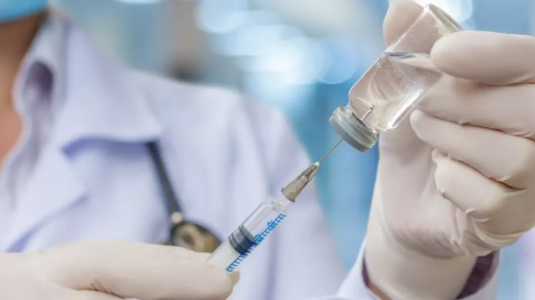 Marea Britanie prima țară din lume care aprobă folosirea vaccinului PfizerBioNTech