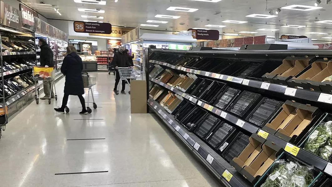 Tot mai multe lipsuri de alimente în supermarketurile din Marea Britanie după BREXIT