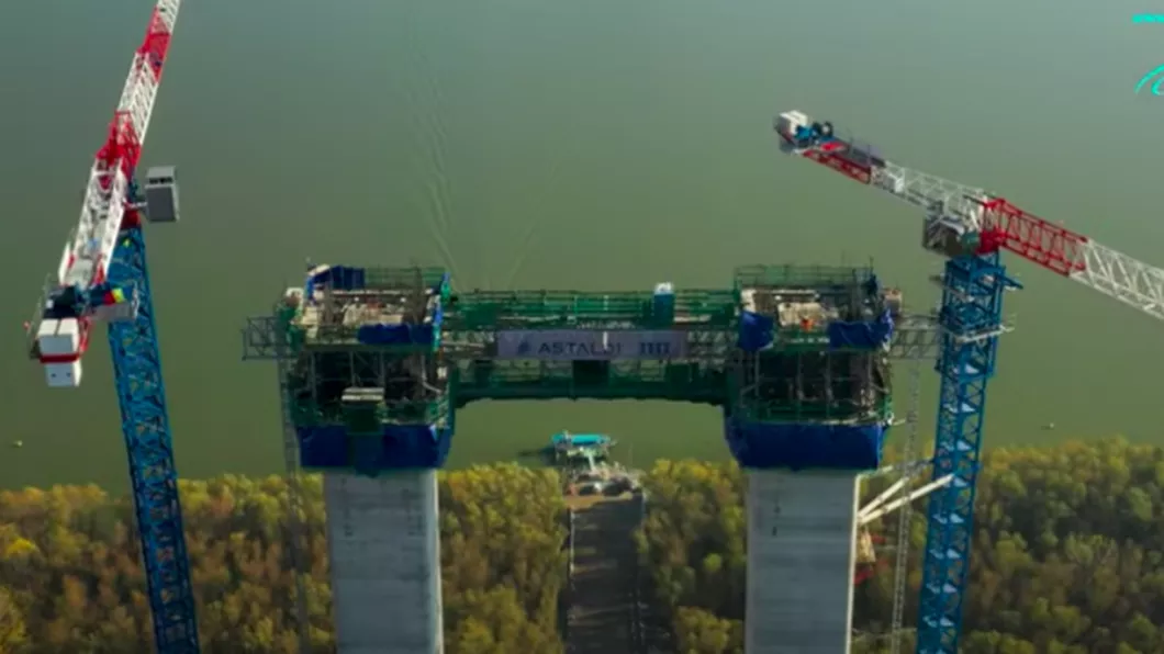 Cea mai frumoasă piesă de muzeu din România Podul suspendat peste Dunăre nu poate fi folosit din lipsa drumurilor de acces