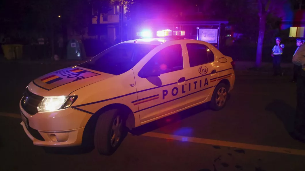 Doi polițiști bătuți într-un restaurant din Iași Trei chinezi au făcut un scandal cât casa Doi dintre ei au dispărut Exclusiv