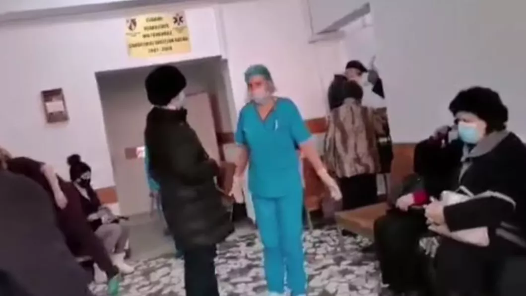 Scene incredibile la Spitalul de Urgențe din Bacău Pacienți dați afară cu scandal Toată lumea afară - VIDEO