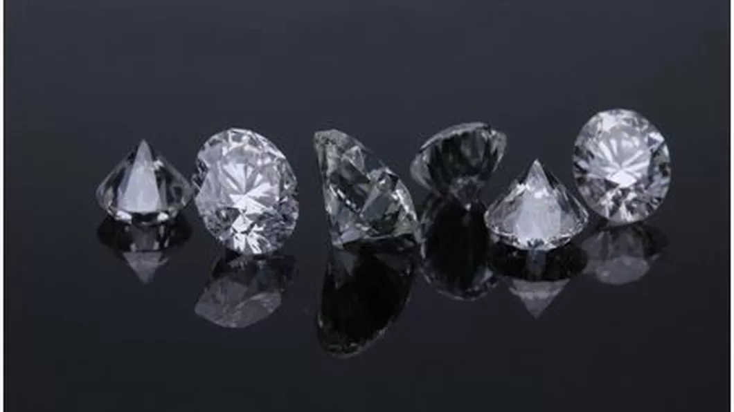 6 Reguli de îngrijire a diamantelor