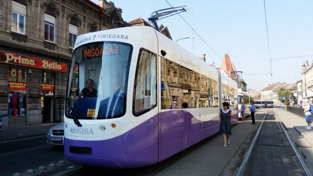 Societatea de Transport Bucureşti obligată de Curtea de Apel să cumpere tramvaiele Electroputere VFU Paşcani