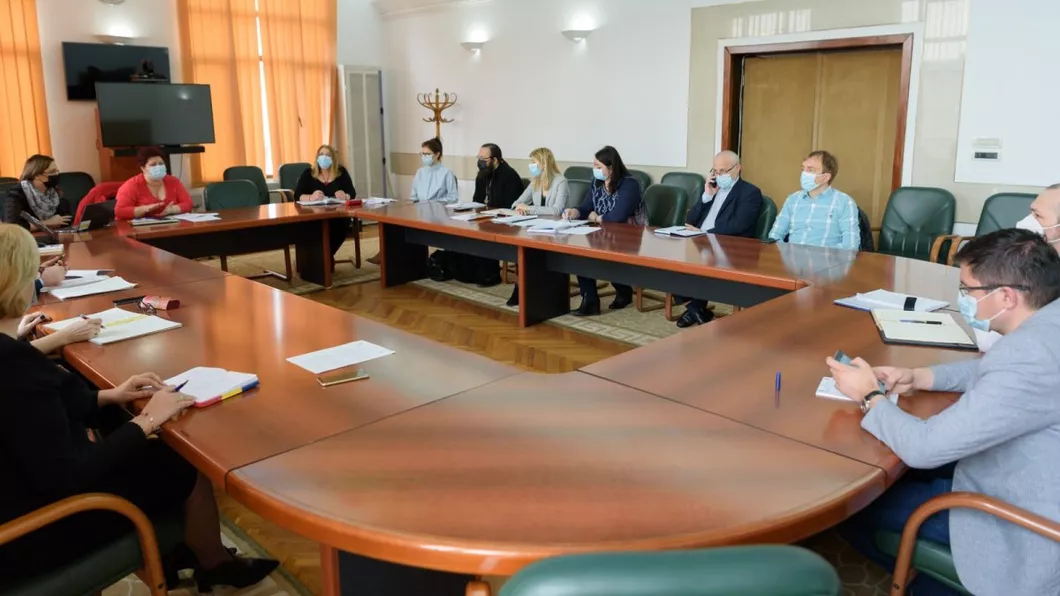 S-a lansat ghidul pentru finanțarea proiectelor sociale la CJ. Un milion de lei pentru ONG-urile din Iași