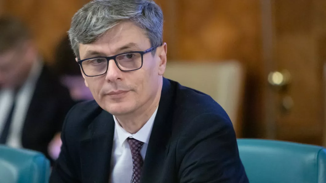 Ministrul Energiei din România l-a numit pe Gicu șeful clubului de table din Giurgiu pe o poziţie mai înaltă În 2019 Virgil Popescu îl critica dur pe bărbat
