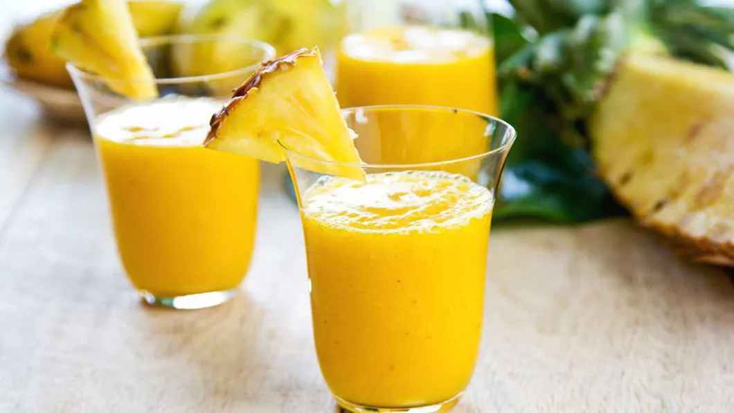 Ananasul constipă Nici nu-ți imaginezi ce poate face sucul acestui fruct