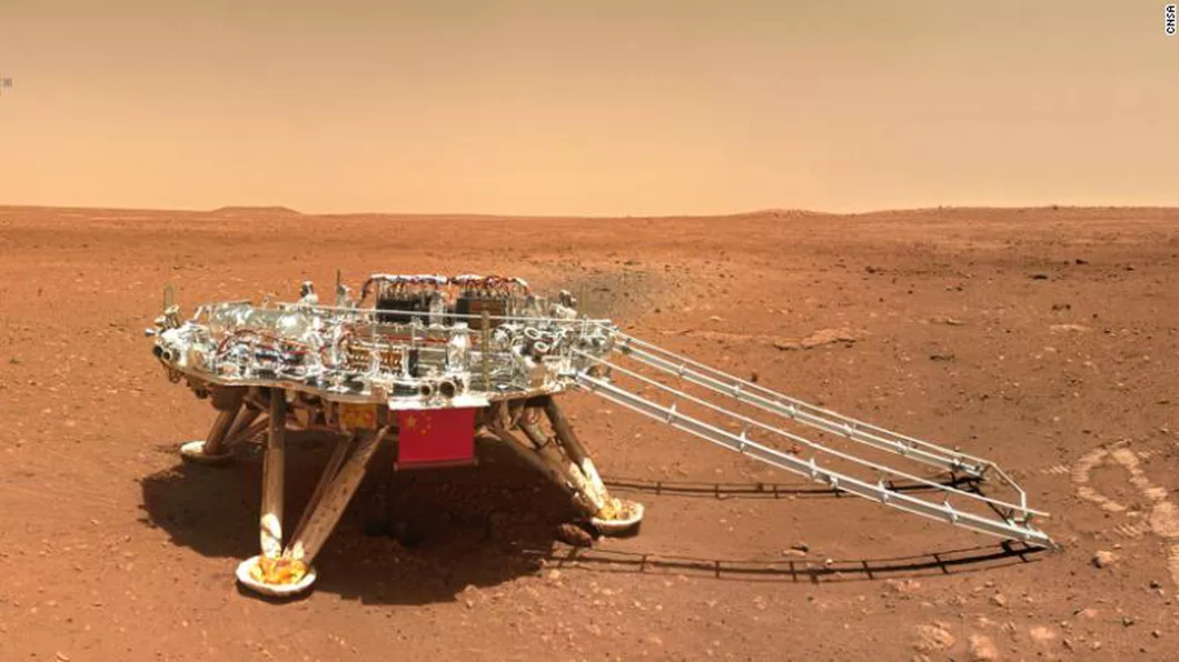 China a publicat noi imagini de pe Marte făcute de roverul său Zhurong - GALERIE FOTO