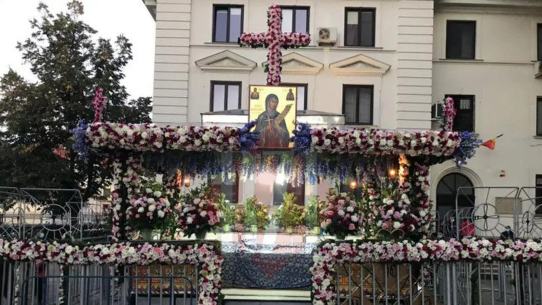380 de ani de la aducerea la Iaşi a moaştelor Sfintei Cuvioase Parascheva 13 iunie 1641  13 iunie 2021 - GALERIE FOTO