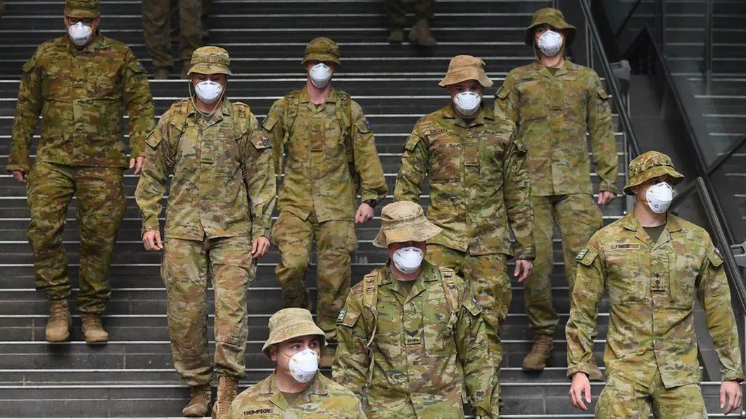 Armata din Australia a fost trimisă în Sydney pentru a asigura punerea în aplicare a carantinei totale din cauza COVID-19