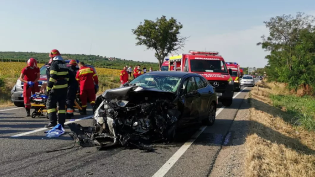 Accident mortal în Bihor Două persoane au murit inclusiv un copil