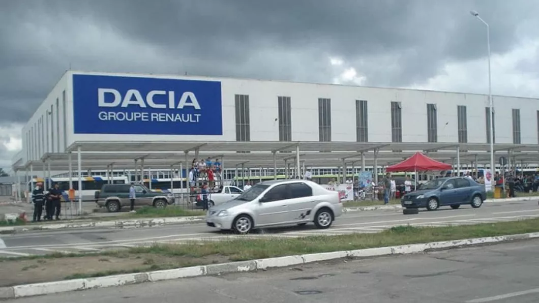 Uzina Dacia de la Mioveni și-a suspendat activitatea Angajații au fost trimiși în șomaj tehnic