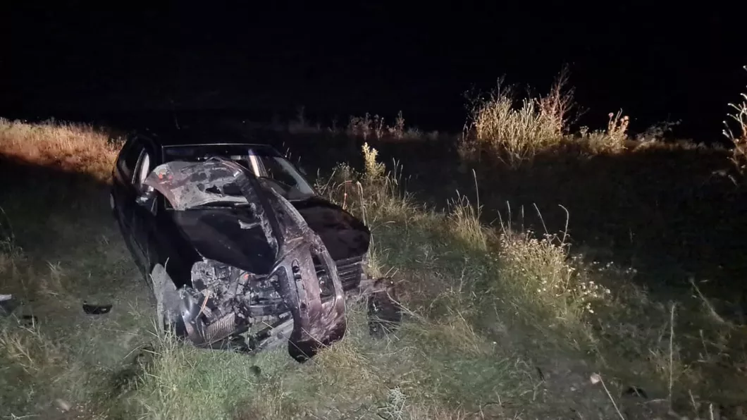 Accident rutier în localitatea Petrești Un autoturism s-a răsturnat - EXCLUSIV
